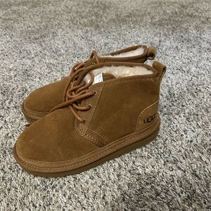 UGG Neumel II Boots – Like New!